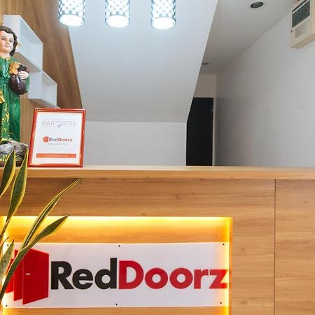 Hotel Reddoorz Near Ust Sampaloc Manille Extérieur photo