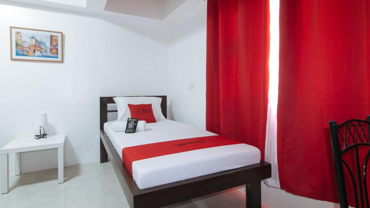 Hotel Reddoorz Near Ust Sampaloc Manille Extérieur photo